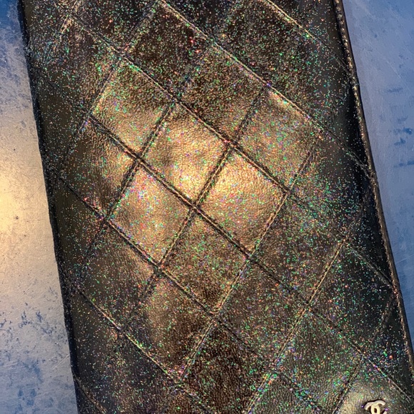 Chanel bifold wallet - Picture 9 of 11